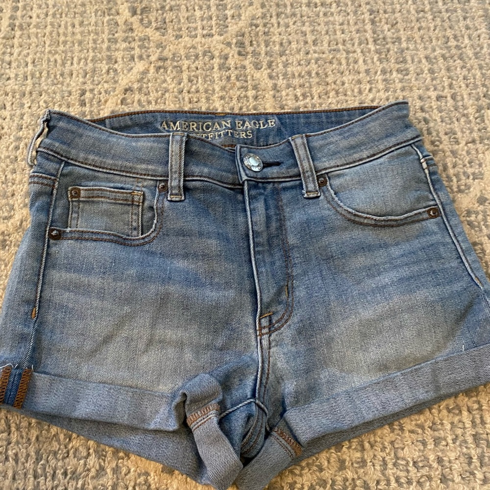 New! American Eagle hi-rise shortie